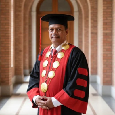 Dr. YULIANUS PABASSING, S.H., M.H.